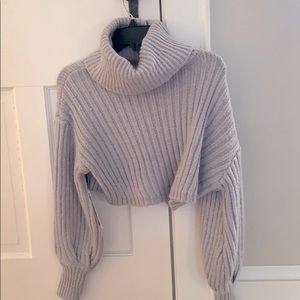 Urban Outfitters XS Turtleneck Cropped Sweater